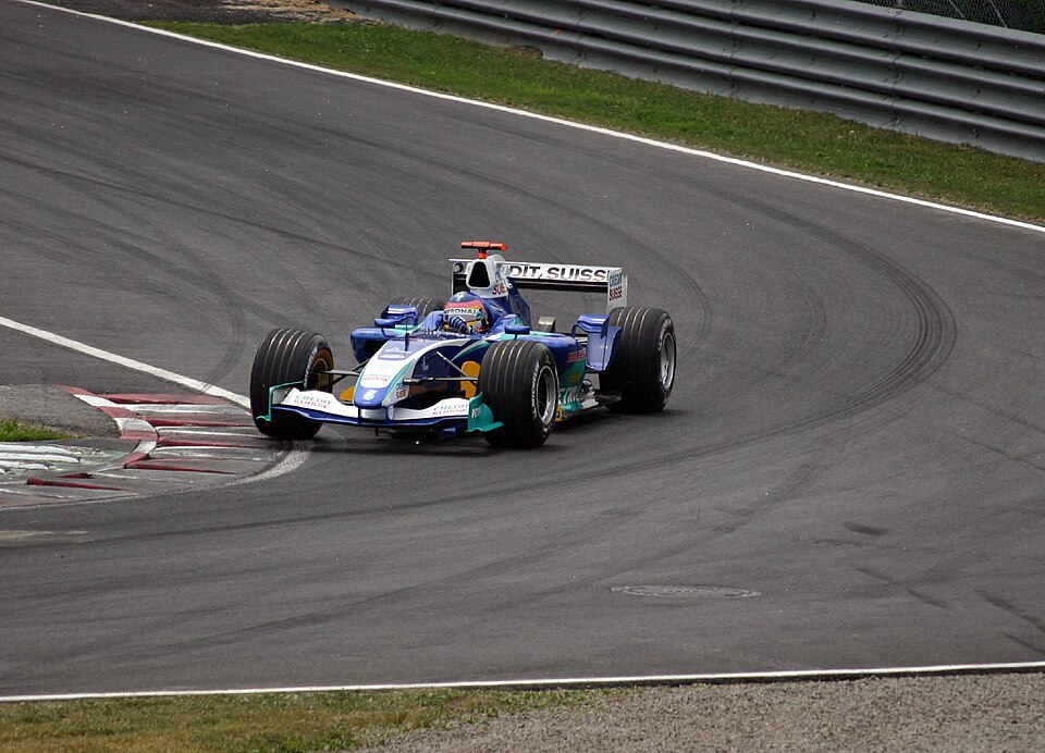 File:Villeneuve Canada 2005.jpg