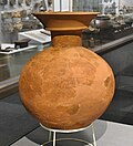 Double-rimmed jar excavated from Sakurai Chausuyama Kofun(Kokugakukan University Museum)