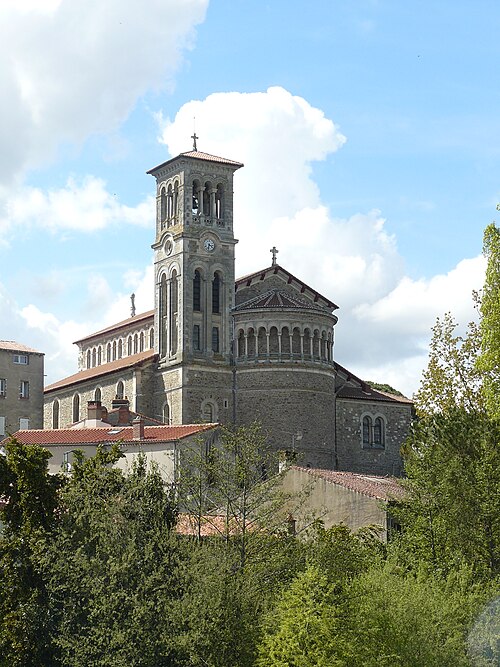 File:Eglise Notre Dame de Clisson.JPG