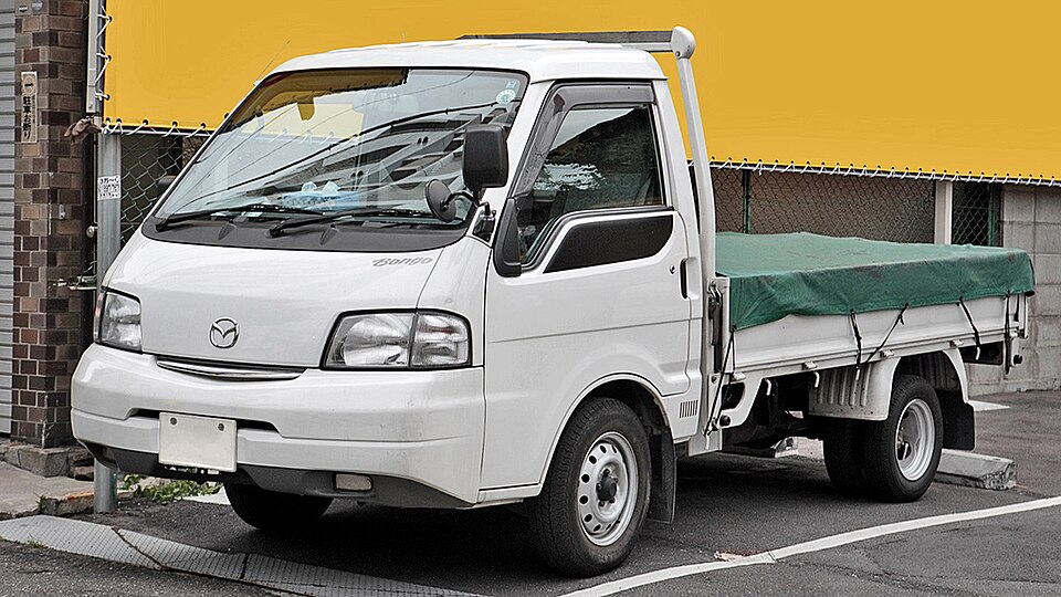 File:Mazda Bongo 005.JPG