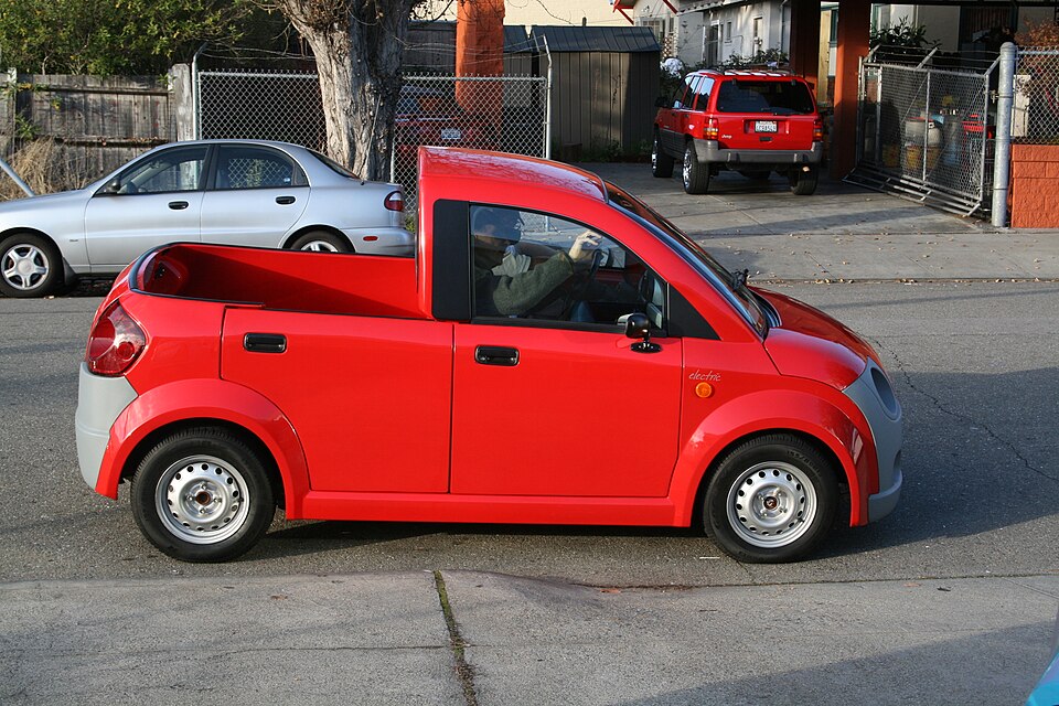 File:NEV-iT-RedUtil-Side0255.JPG