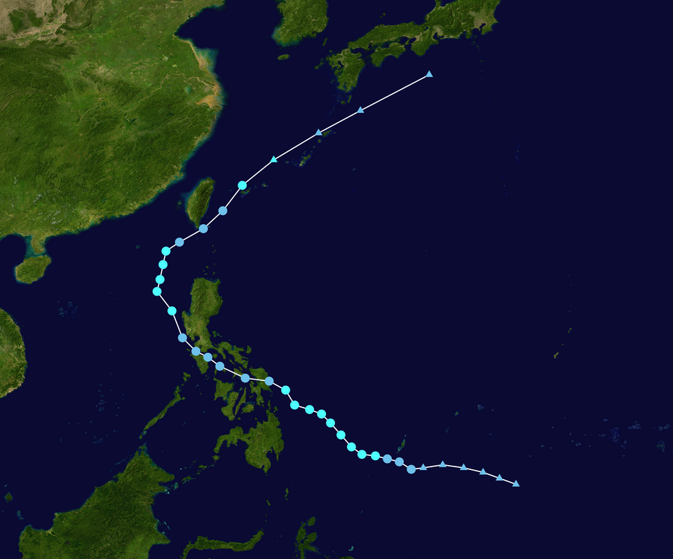 File:Choi-wan 2021 path.png