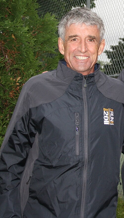 File:Frank Shorter.JPG