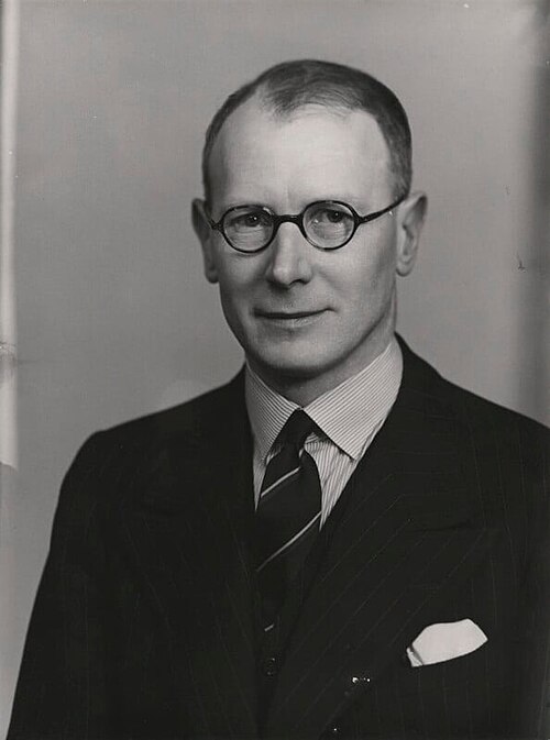 File:John Wolfenden, Baron Wolfenden, in 1950.jpg