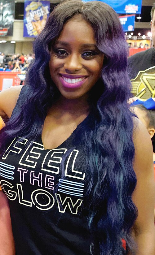 File:Naomi WrestleMania 32 Axxess.jpg