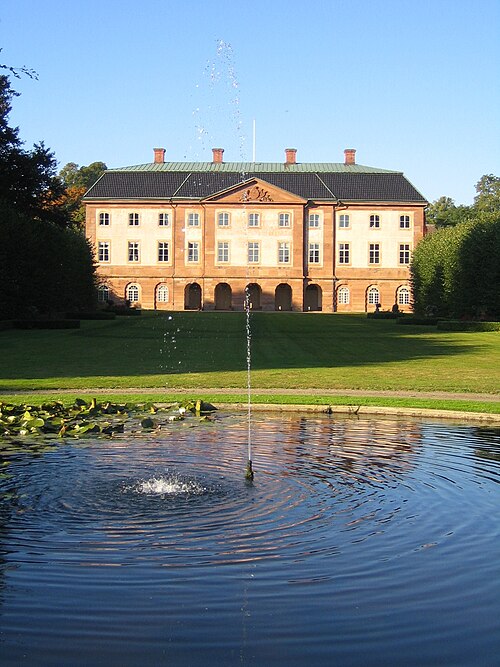 File:Övedsklosters slott.jpg