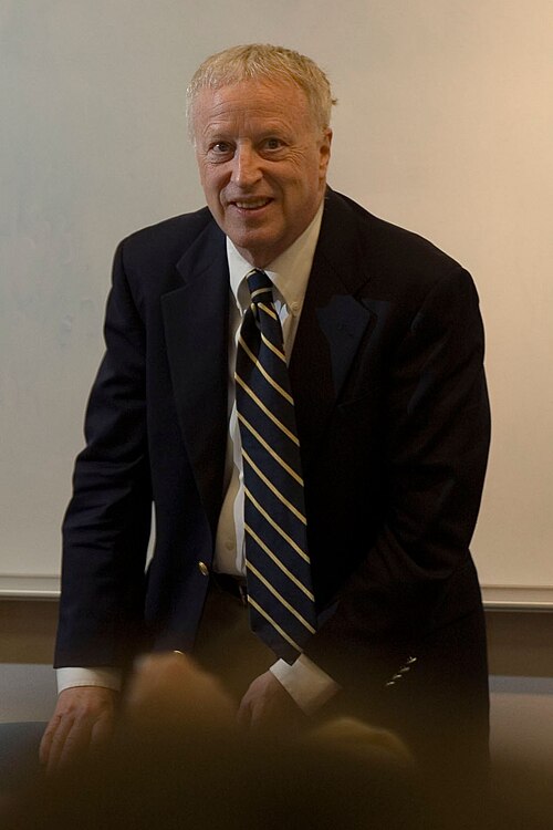 File:George Akerlof.jpg