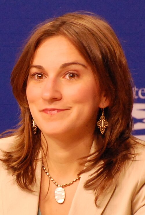 File:Mindy Finn at CAP (cropped).jpg