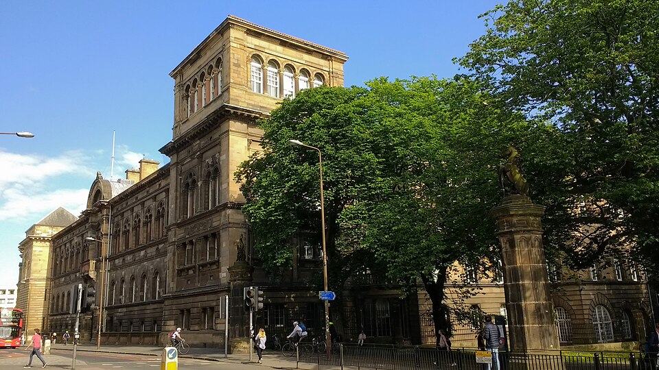 File:Old Medical School University of Edinburgh.jpg