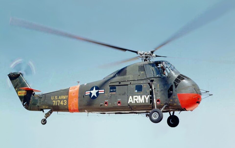 File:Sikorsky S-58 landing (cropped).jpg