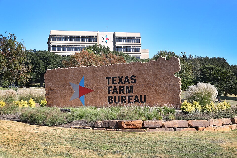 File:TFB main building in Waco 2019.jpg