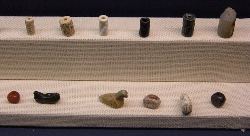 File:Cylinder seals and stamps REM.JPG