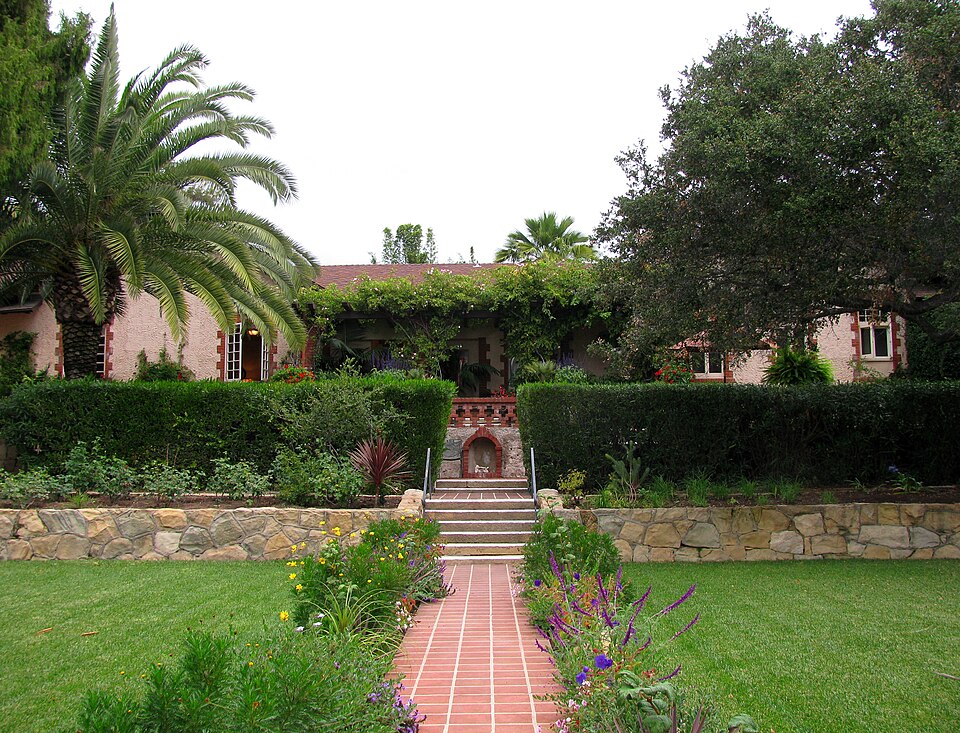 File:FrancisWilsonAlexanderGardens.jpg