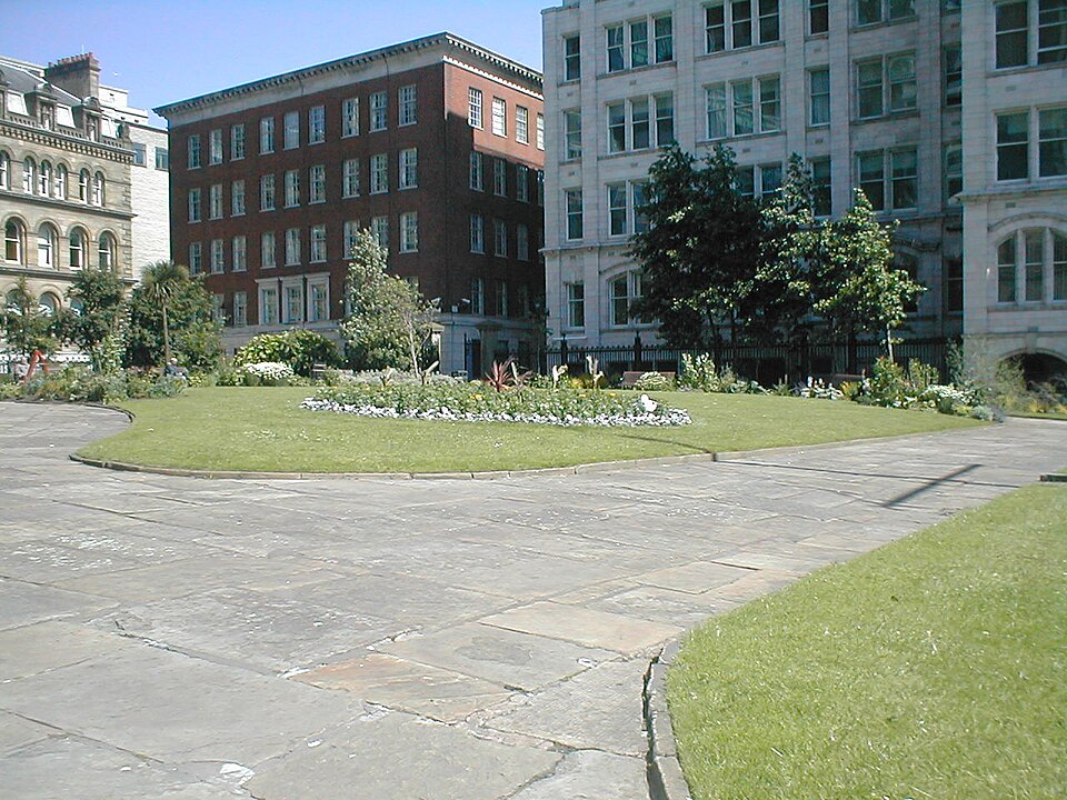 File:StNicholasGarden.JPG