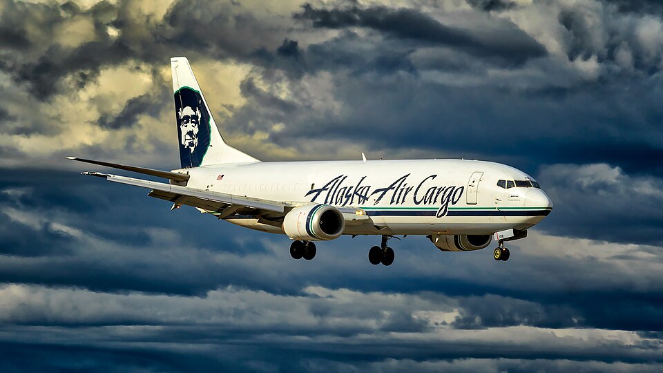 File:Alaskan Freightdog (40872772912).jpg