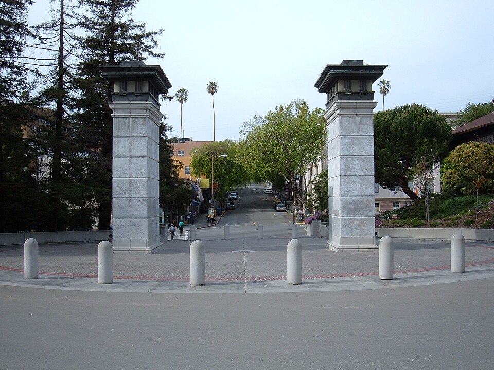 File:UC Berkeley North Gate rear.JPG