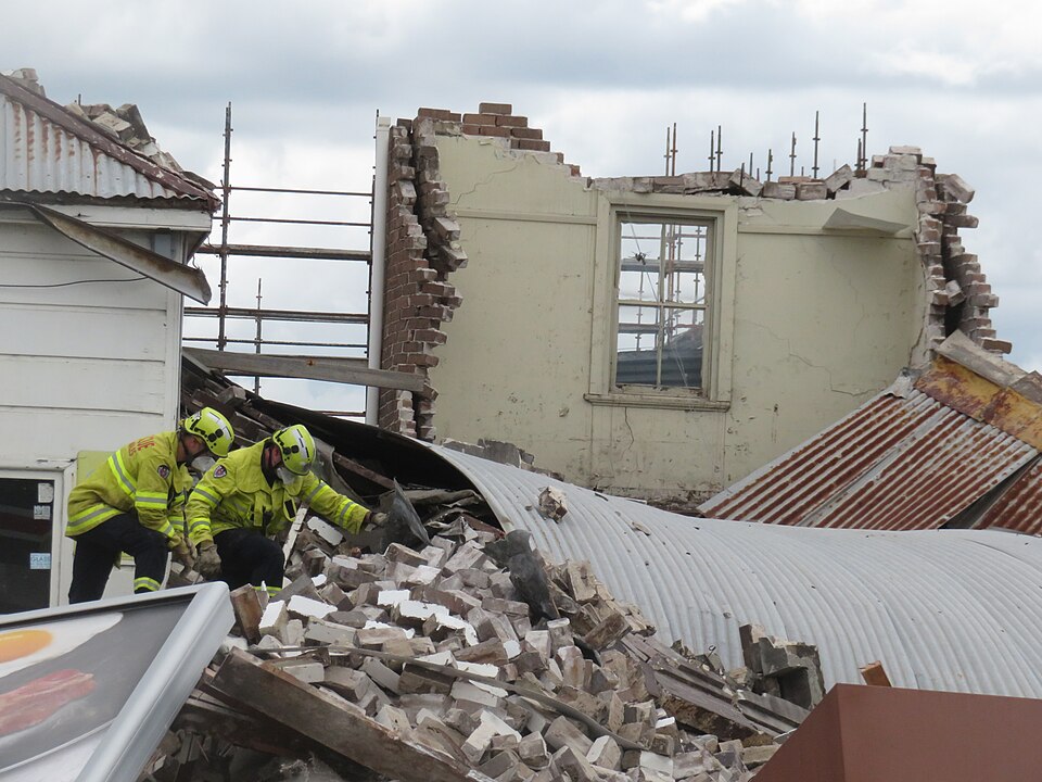 File:FRNSW Building Collapse.jpg