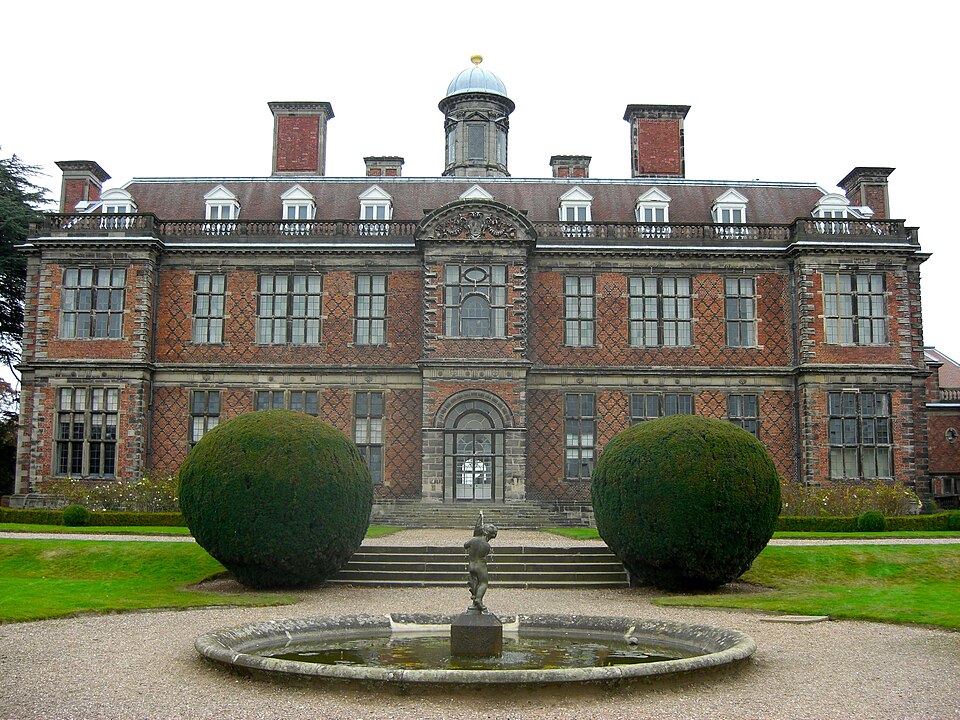 File:Sudbury Hall south front.jpg