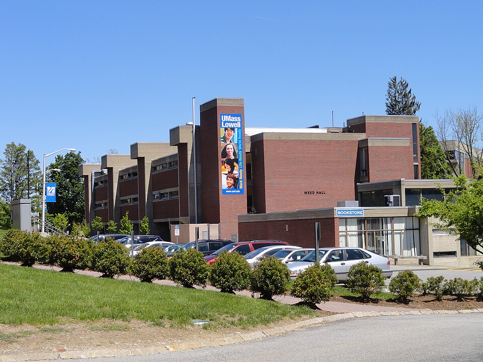 File:Weed Hall.jpg