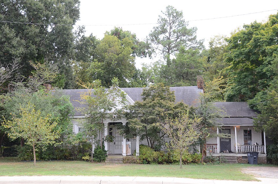 File:Wilburn House.JPG