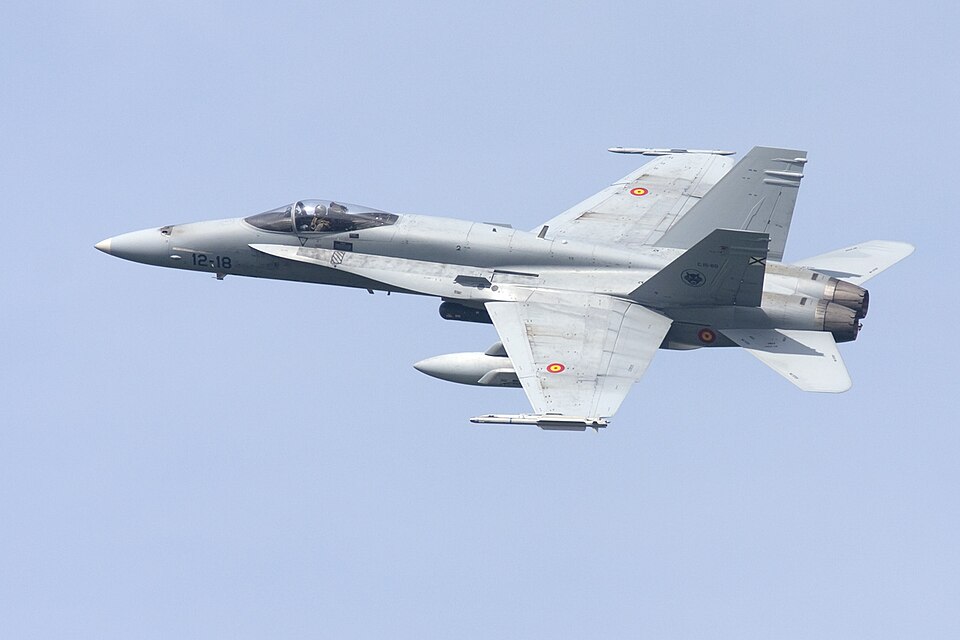 File:EF-18A Spain (16527586494).jpg