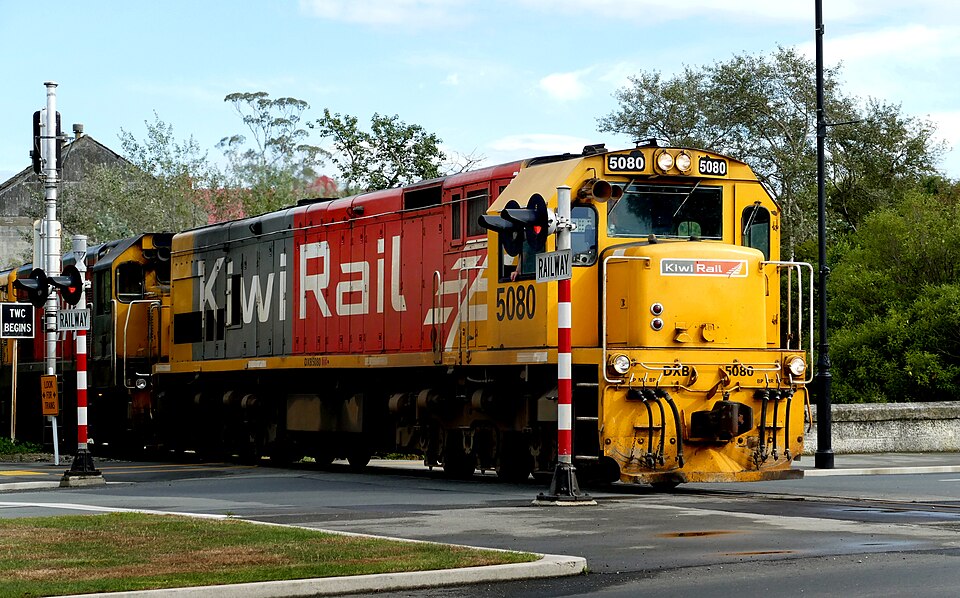 File:New Zealand DX class locomotive. (24769239234).jpg