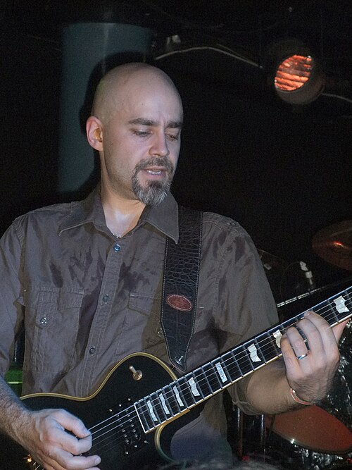 File:Stefan Weinerhall 2009.07.17.jpg