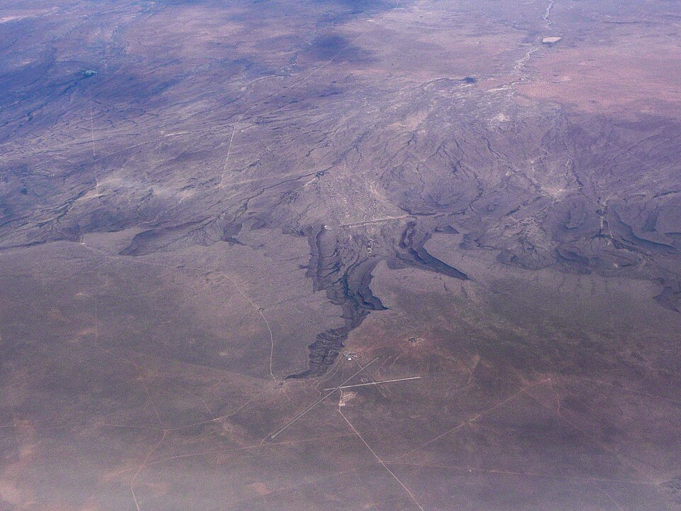 File:MacGuire Ranch Airfield, El Paso, TX.jpg