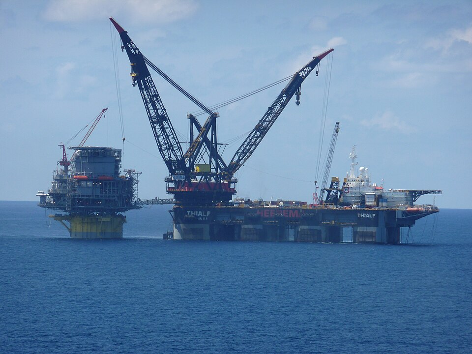File:Thialf at Perdido.JPG
