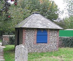 Grave-watcher's hut at St&nbsp;Thomas à Becket Church