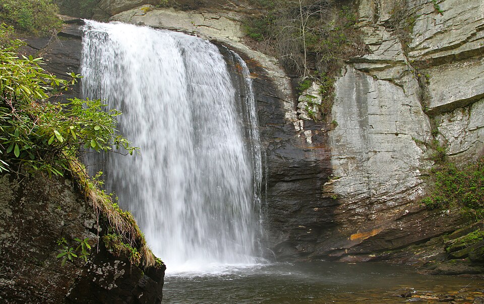 File:Looking Glass Falls 2012.jpg