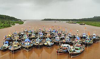 Parked boats at Anjarle Creek
