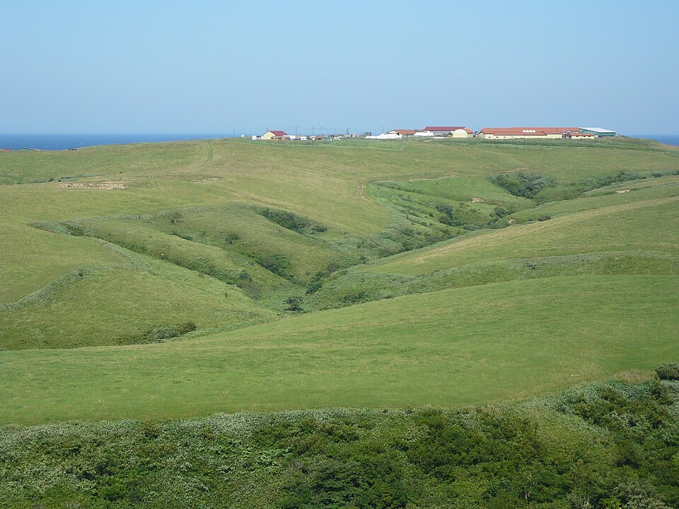 File:Souya hill.JPG