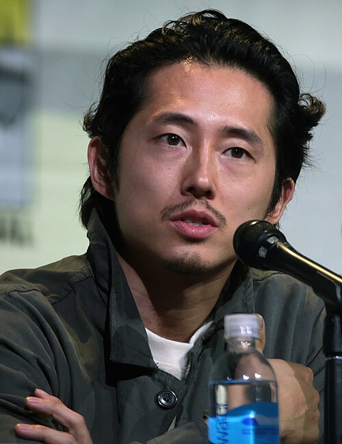File:Steven Yeun 2016.jpg