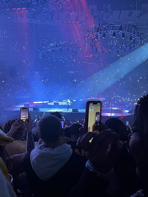 File:RodWaveChicago2023.jpg