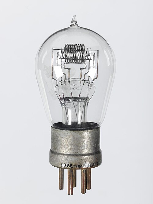 File:Thorpe K4 Bi-Grid Valve.jpg