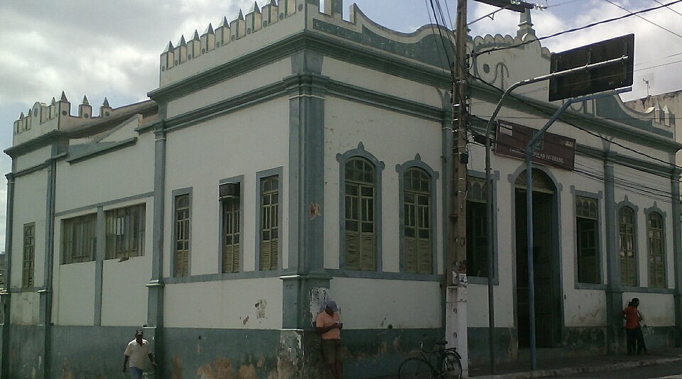 File:Antiga prefeitura municipal de Brumado.jpg