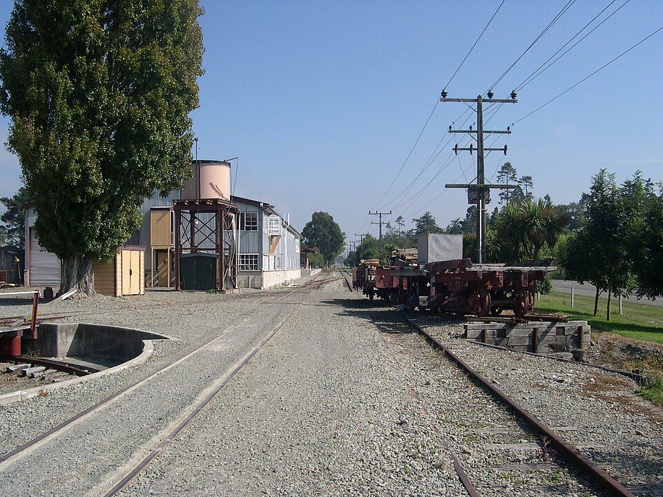 File:Pleasant Point Railway 2.jpg