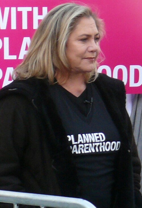 File:Kathleen Turner.jpg