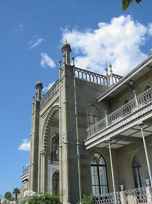 File:Vorontsov's Palace, Architecture, Alupka, Crimea.jpg