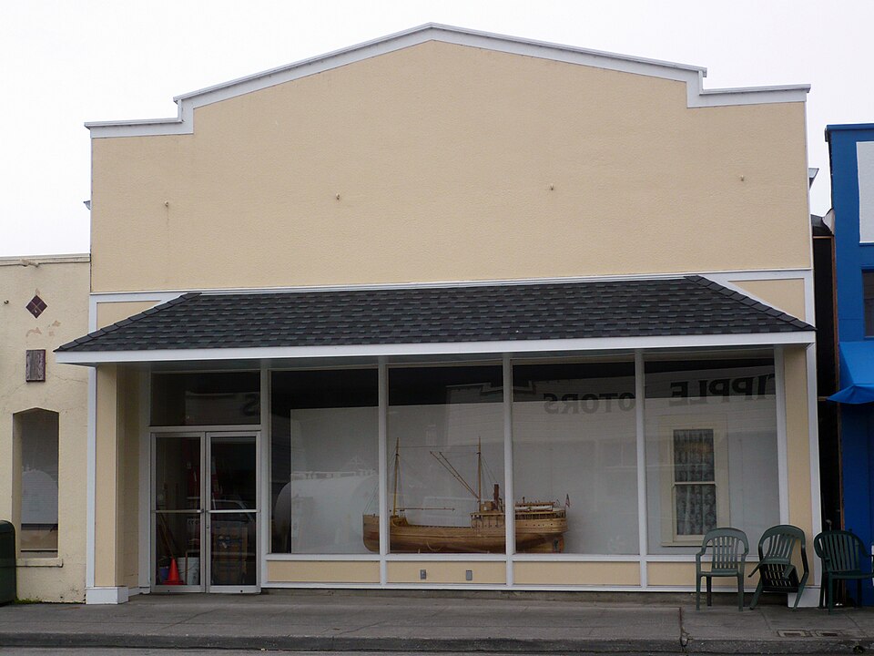 File:535 Main Ferndale CA.jpg