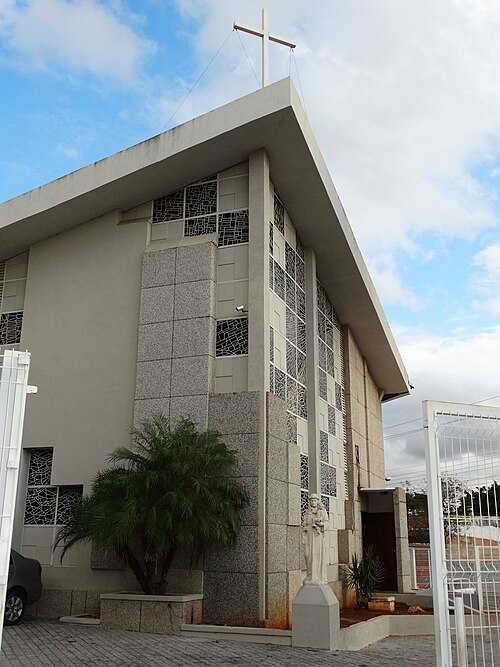 File:Catedral de Campo Grande-5.JPG