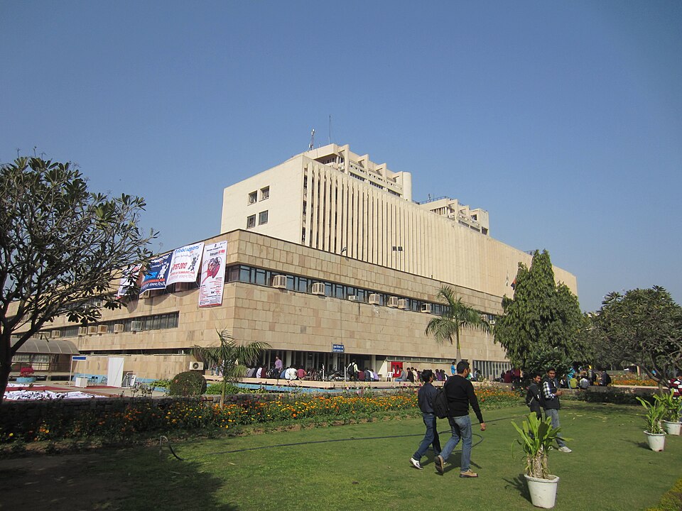 File:IIT Delhi.JPG
