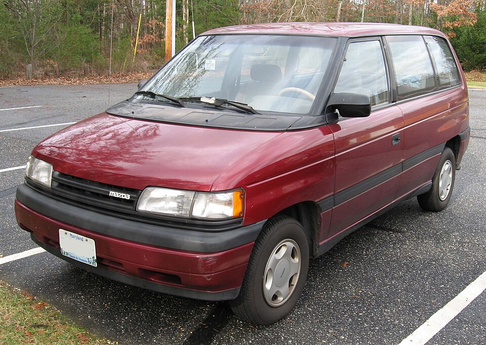 File:89-95 Mazda MPV.jpg