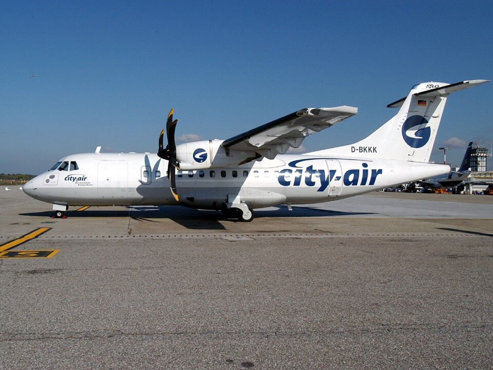 File:ATR ATR-42-500, City-Air AN0480254.jpg
