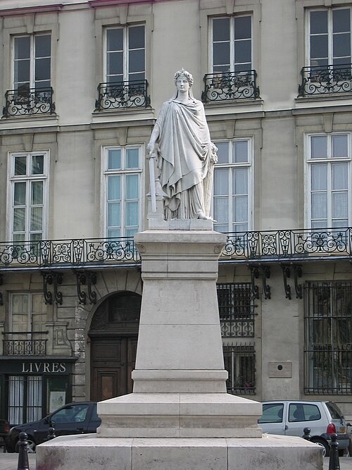 File:Republique-Soitoux.JPG