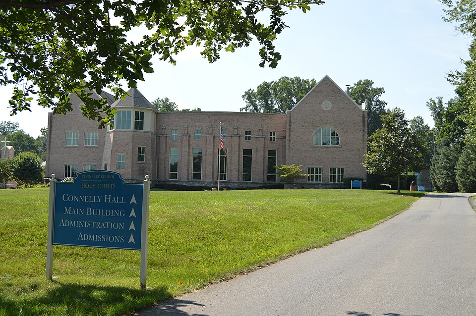 File:Connelly School of the Holy Child.JPG