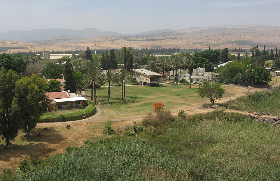 File:Ginosar shore2.JPG