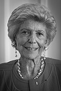 Hélène Carrère d’Encausse par Claude Truong-Ngoc sept 2013