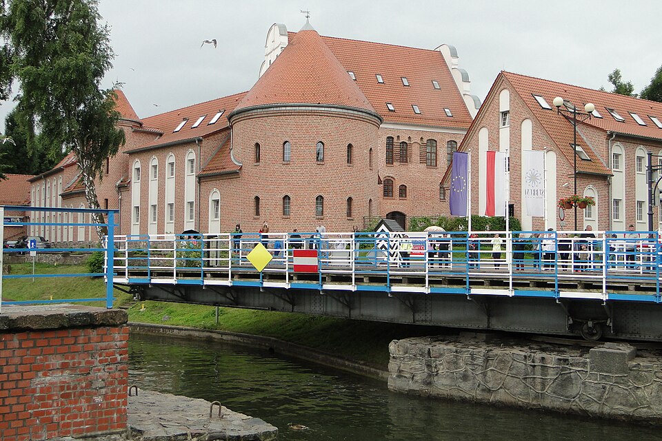 File:Замок Гижицко.JPG